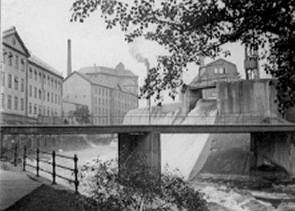 Kabelbron 1931. Okänd fotograf. Ur Holmens bruks arkiv i Norrköpings stadsarkiv