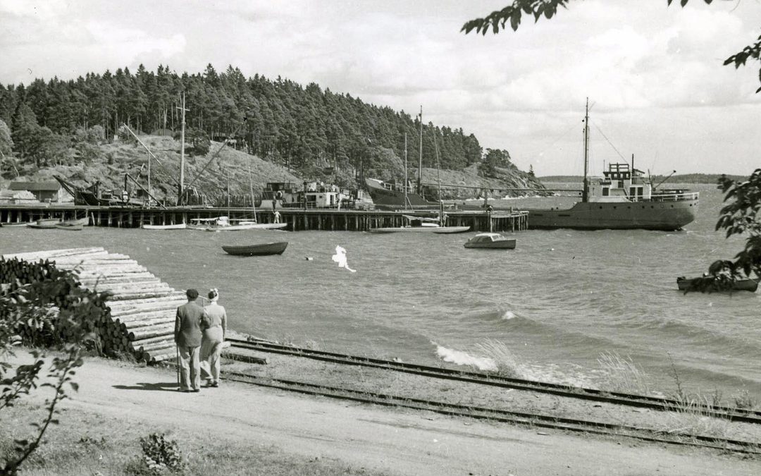 Sandviken, troligen på 1950-talet. Foto: Dan Samuelson (CC BY-SA). Ur Dan Samuelsons samling, Sjöhistoriska museet