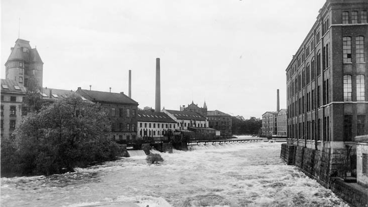 Kvarteret Kopparhammaren till vänster och Kåkenhus till höger år 1920. Foto: Gustaf Lidberg. Ur Norrköpings stadsarkivs samlingar