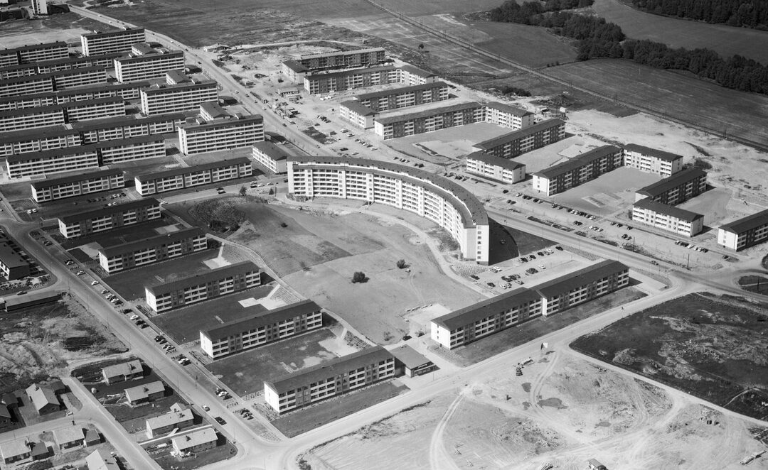 Kvarteret Niten vid Hagebygatan år 1964. Foto: AB Flygtrafik. Ur Östergötlands museums samlingar, CC BY-NC 4.0