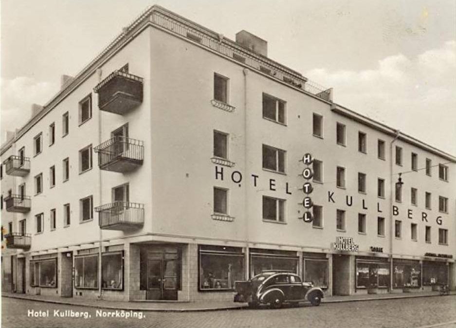 Hotell Kullberg på Slottsgatan 119 i kvarteret Björken. Vykort