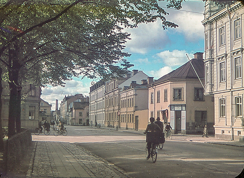 Hörnet av Repslagaregatan - Skepparegatan med kvarteret Grundverket mitt i bild 1945. Foto: Gustaf Östman. Ur Norrköpings stadsarkivs samlingar