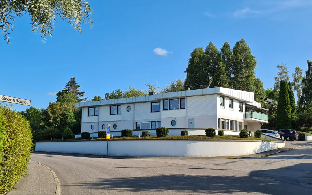 Villa i kvarteret Skridskon vid korsningen Gröndalsgatan-Grönhögsgatan år 2021. Foto: Peter Kristensson/Klingsbergs Förlag
